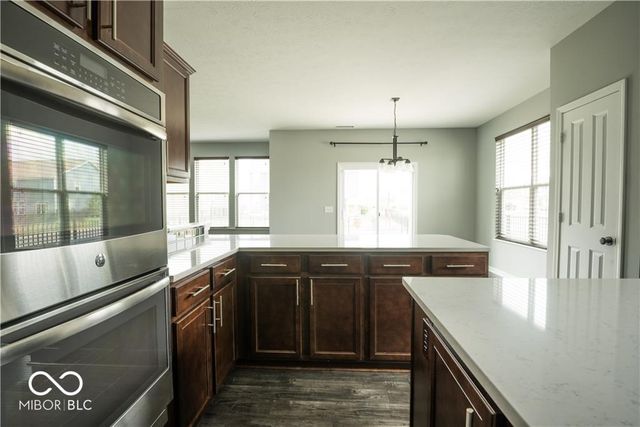 15665 Eastpark Drive, Noblesville, IN 46060