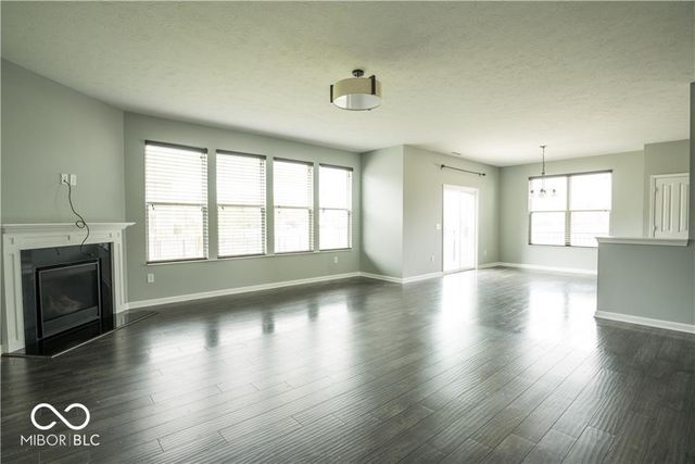 15665 Eastpark Drive, Noblesville, IN 46060