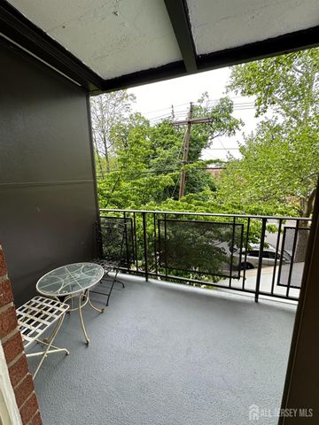 123 S Adelaide Avenue 1L, Highland Park, NJ 08904