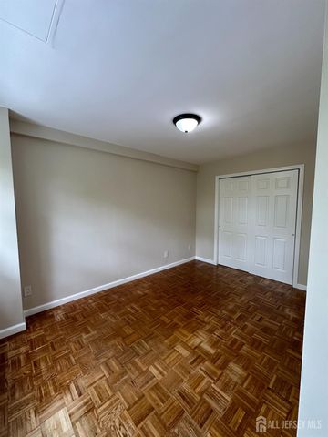 123 S Adelaide Avenue 1L, Highland Park, NJ 08904
