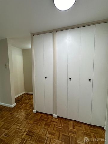 123 S Adelaide Avenue 1L, Highland Park, NJ 08904