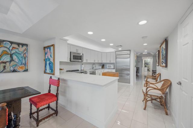 4000 S Ocean Boulevard 104, South Palm Beach, FL 33480