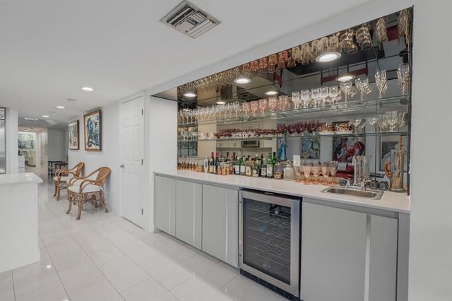 4000 S Ocean Boulevard 104, South Palm Beach, FL 33480