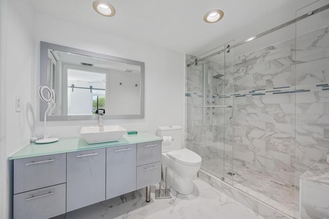 4000 S Ocean Boulevard 104, South Palm Beach, FL 33480
