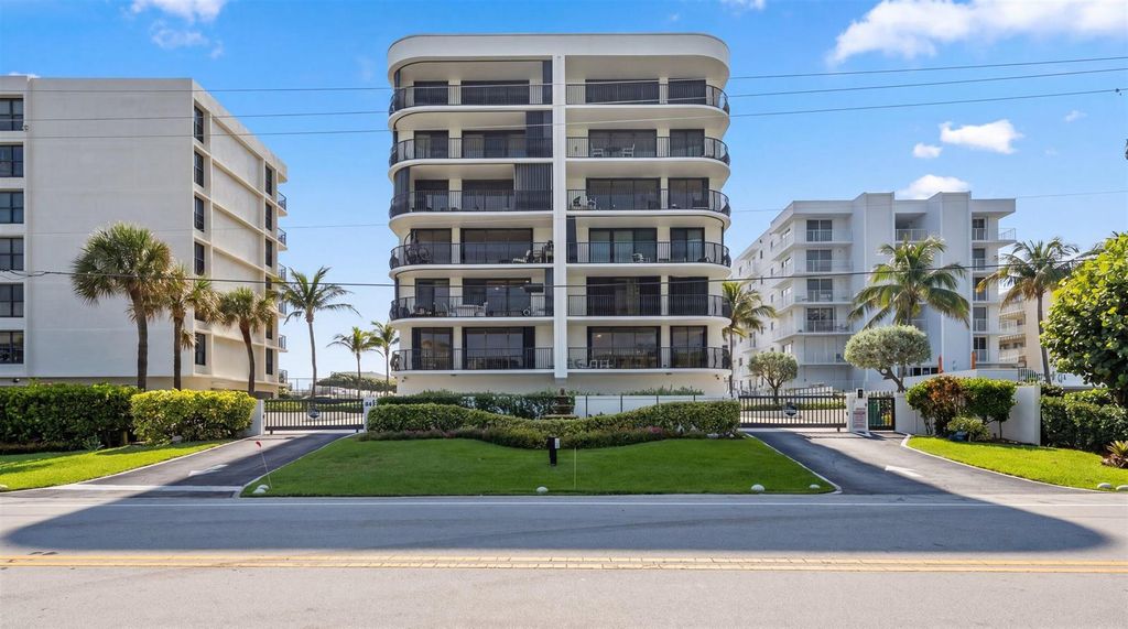 4000 S Ocean Boulevard 104, South Palm Beach, FL 33480