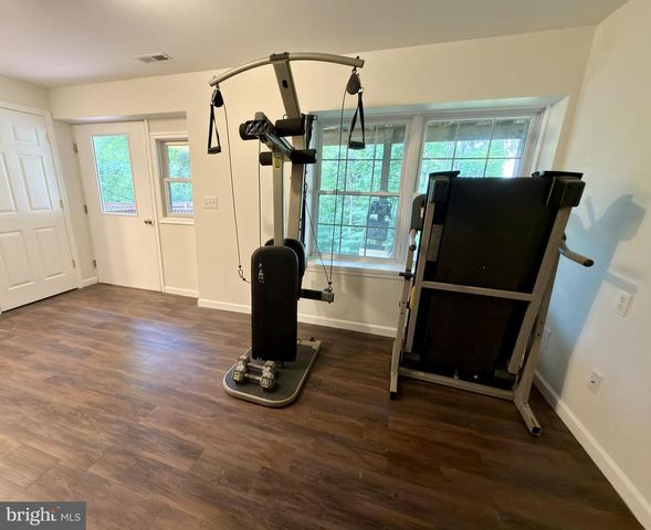 68 VIEW DR, Front Royal, VA 22630