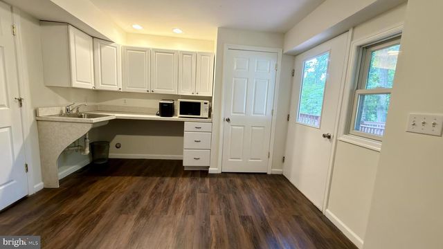 68 VIEW DR, Front Royal, VA 22630