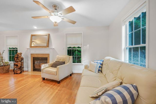 68 VIEW DR, Front Royal, VA 22630