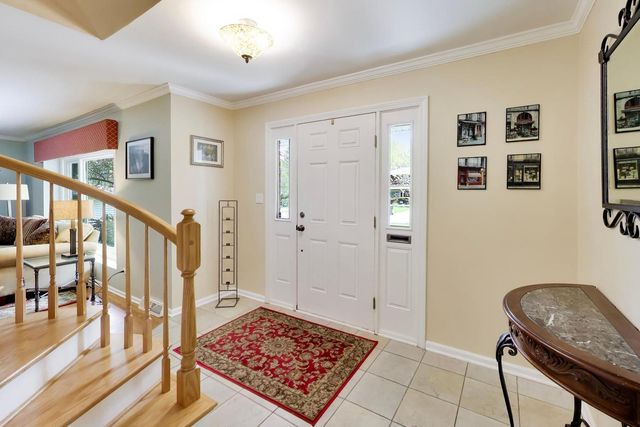620 Harvard Lane, Libertyville, IL 60048