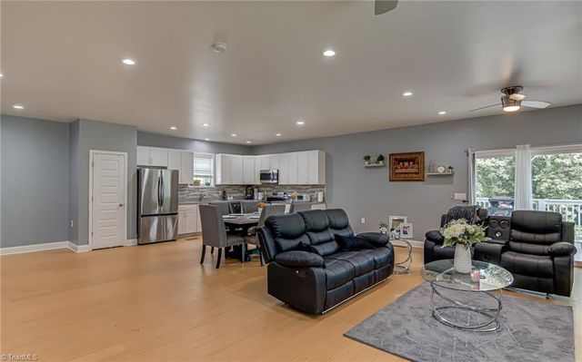 5035 Scenic Drive, Winston-salem, NC 27105