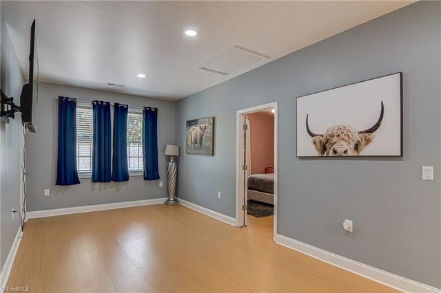 5035 Scenic Drive, Winston-salem, NC 27105