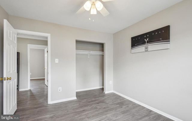 9490 MOOREGATE CT, Lorton, VA 22079