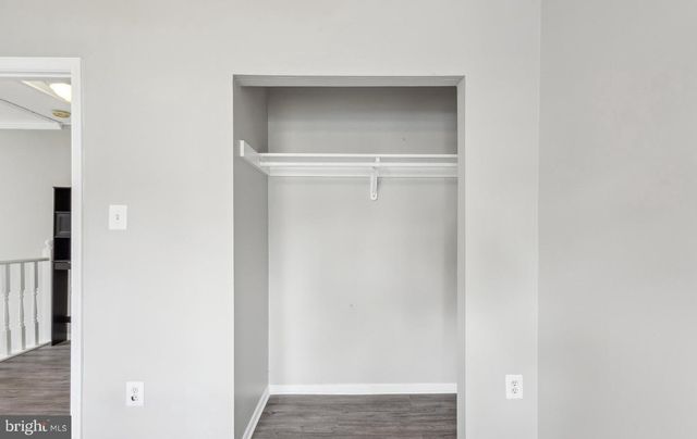 9490 MOOREGATE CT, Lorton, VA 22079
