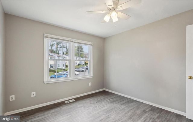 9490 MOOREGATE CT, Lorton, VA 22079