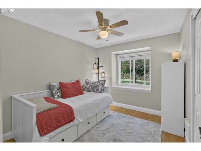 14605 Sw MAY Ct, Sherwood, OR 97140