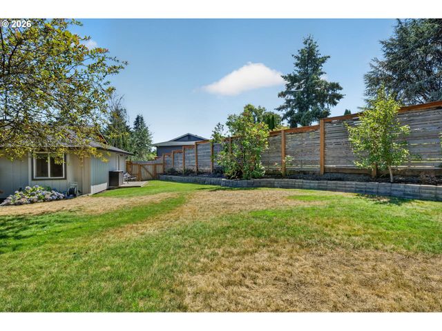 14605 Sw MAY Ct, Sherwood, OR 97140