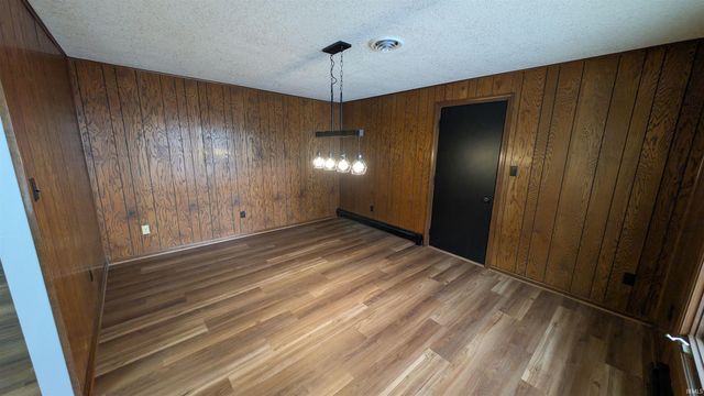 20005 Bryson Lane, Woodburn, IN 46797