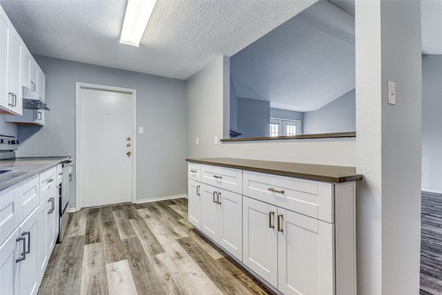 209 W Schreiber Street, Garland, TX 75040