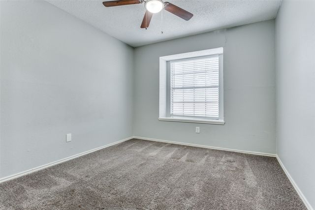 209 W Schreiber Street, Garland, TX 75040