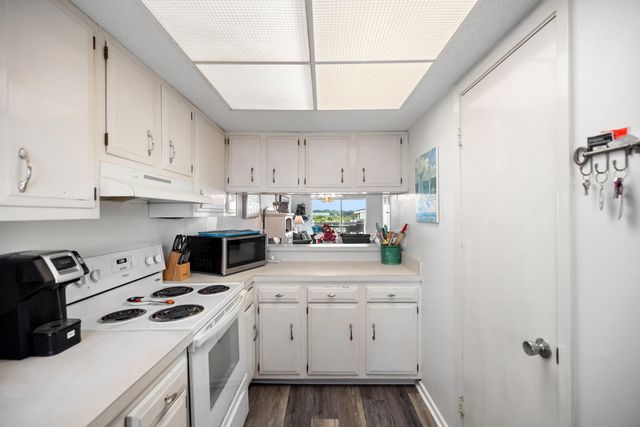 909 Santa Rosa Boulevard, UNIT 548, Fort Walton Beach, FL 32548