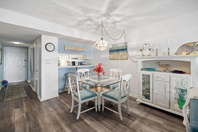 909 Santa Rosa Boulevard, UNIT 548, Fort Walton Beach, FL 32548