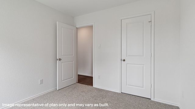 3703 Morning Dew Court, Talty, TX 75126