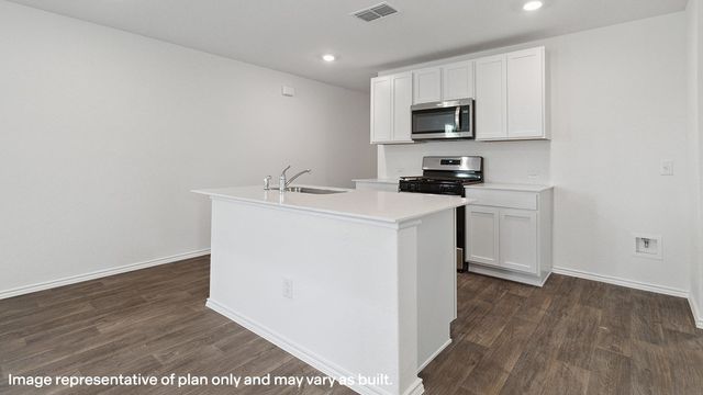 3703 Morning Dew Court, Talty, TX 75126