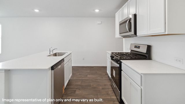 3703 Morning Dew Court, Talty, TX 75126