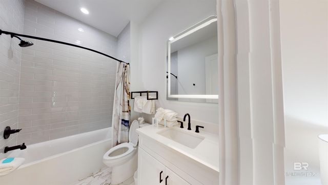 8682 Jamestown Court, Gulf Shores, AL 36542
