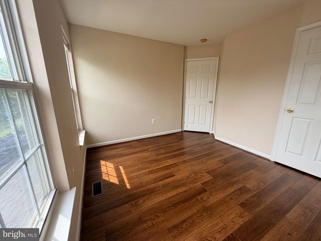 21781 TOTTENHAM HALE CT, Sterling, VA 20166