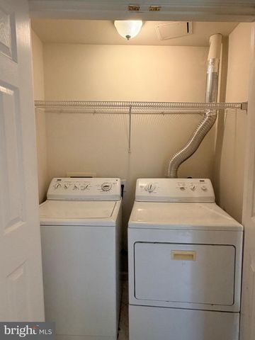 21781 TOTTENHAM HALE CT, Sterling, VA 20166