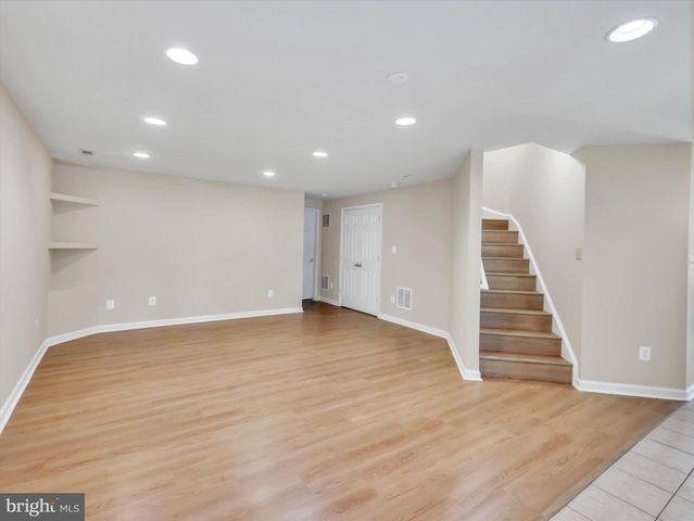 21781 TOTTENHAM HALE CT, Sterling, VA 20166