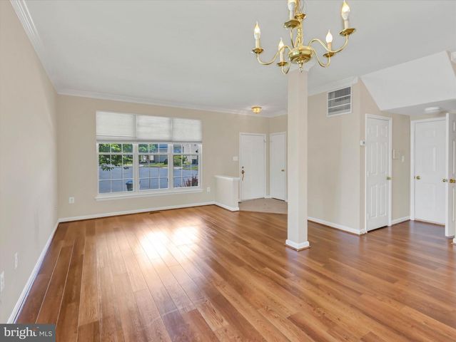 21781 TOTTENHAM HALE CT, Sterling, VA 20166