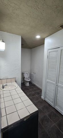 206 Raymac Street 3, Houston, TX 77037