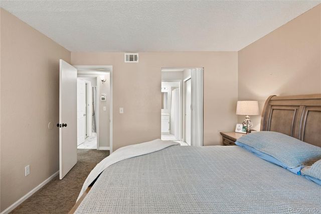 5735 W Atlantic Place 101, Lakewood, CO 80227