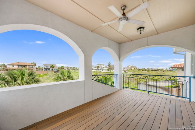 500 Ocean View Dr, Port Aransas, TX 78373