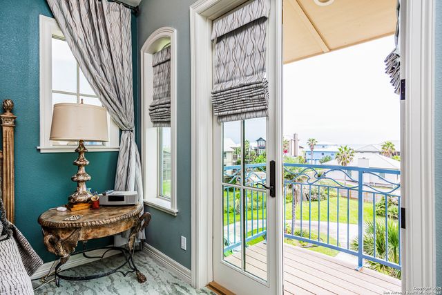 500 Ocean View Dr, Port Aransas, TX 78373