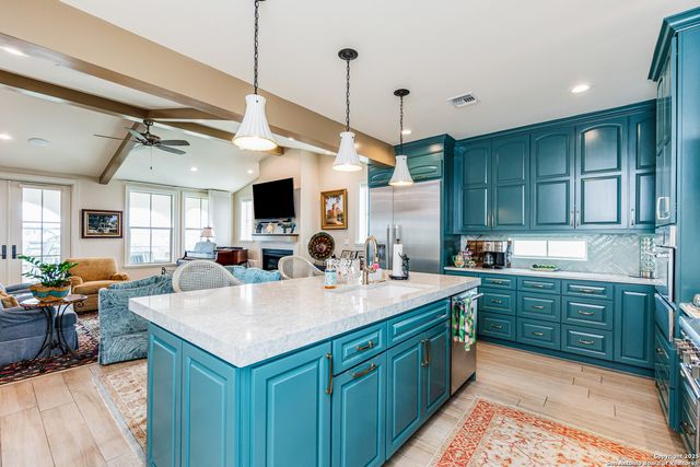 500 Ocean View Dr, Port Aransas, TX 78373