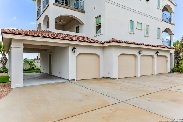 500 Ocean View Dr, Port Aransas, TX 78373