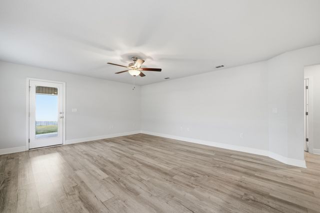 217 Baycliff Drive, Crestview, FL 32536