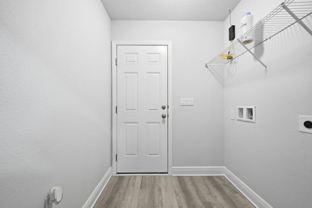 217 Baycliff Drive, Crestview, FL 32536