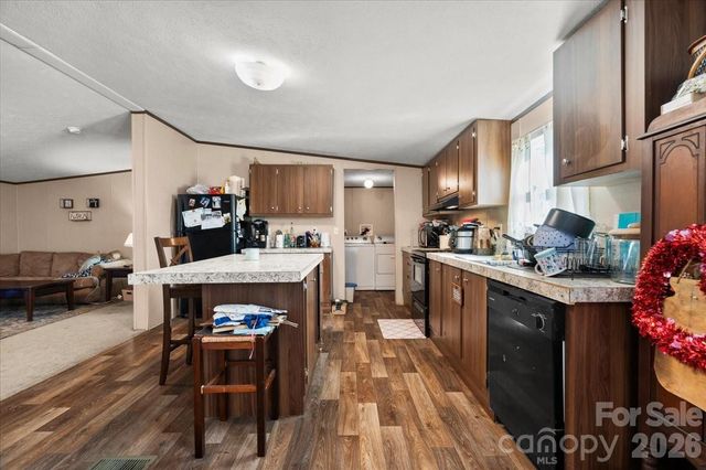 102 Dolly Moore Lane, Chesterfield, SC 29709