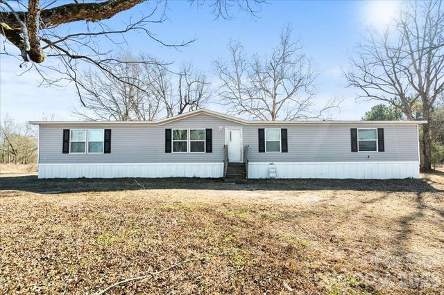 102 Dolly Moore Lane, Chesterfield, SC 29709