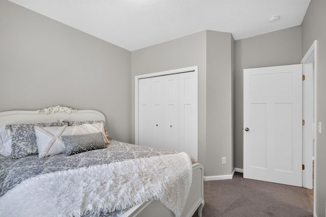 13650 Crownline Drive NE, Prior Lake, MN 55372