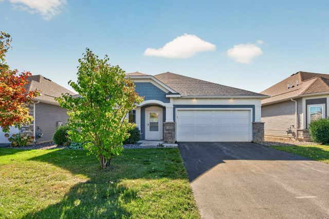 13650 Crownline Drive NE, Prior Lake, MN 55372