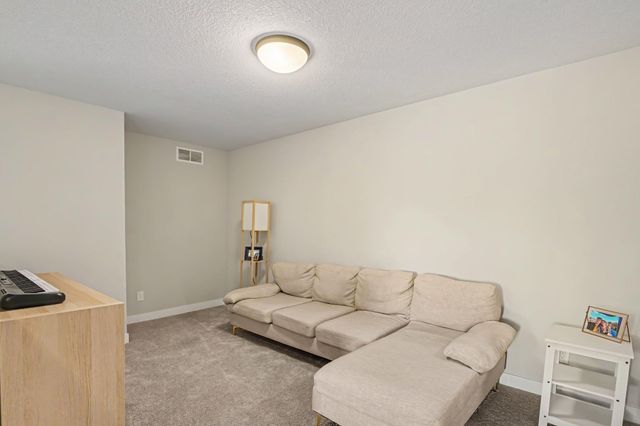 7860 W 145th Street, Savage, MN 55378