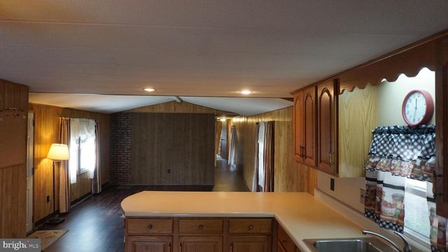 572 MILES STANDISH LANE, Buena, NJ 08310