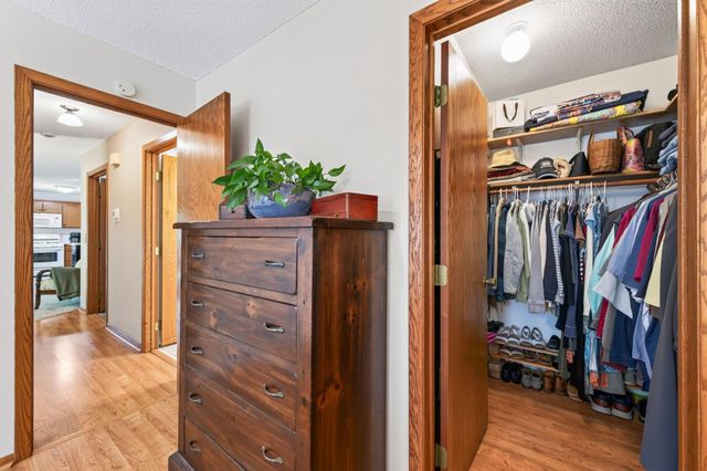 1566 Lamotte Circle, Lino Lakes, MN 55038