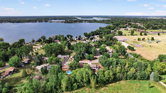 1566 Lamotte Circle, Lino Lakes, MN 55038
