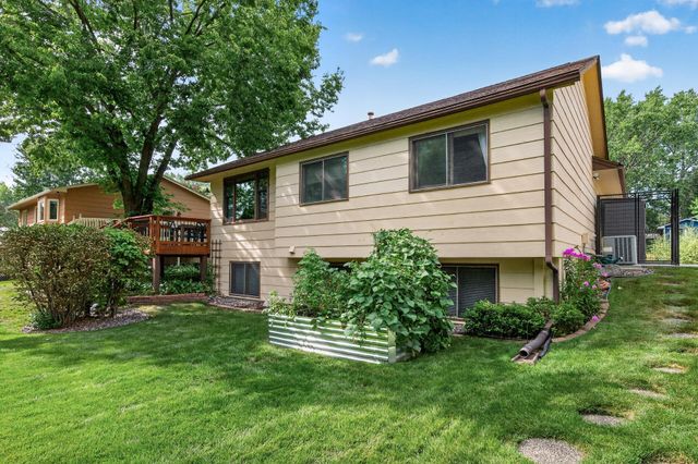 1566 Lamotte Circle, Lino Lakes, MN 55038